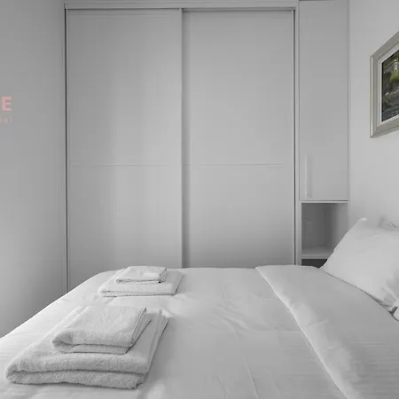 Lusso Bianco, Nilie Hospitality Mgmt * Thessaloníki
